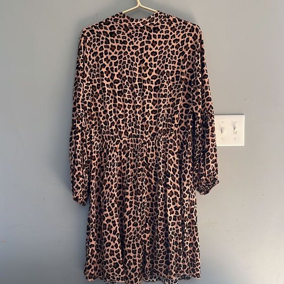 NWT Leopard Print Long Sleeve Dress Size XL - Picture 9 of 11